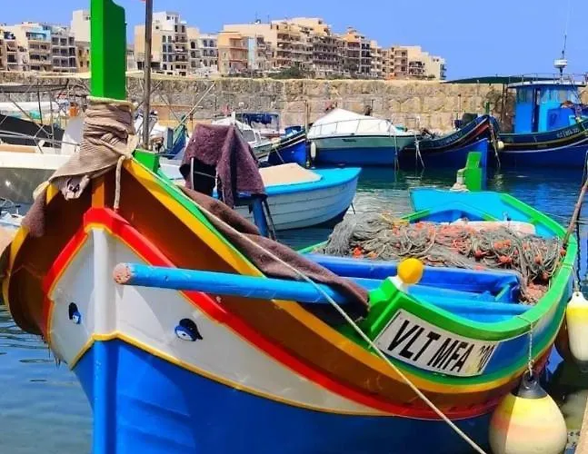 Διαμέρισμα Seafront No 10 Marsalforn