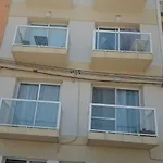 Seafront No 10 شقة *