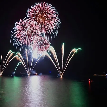 Appartement Seafront No 10 *