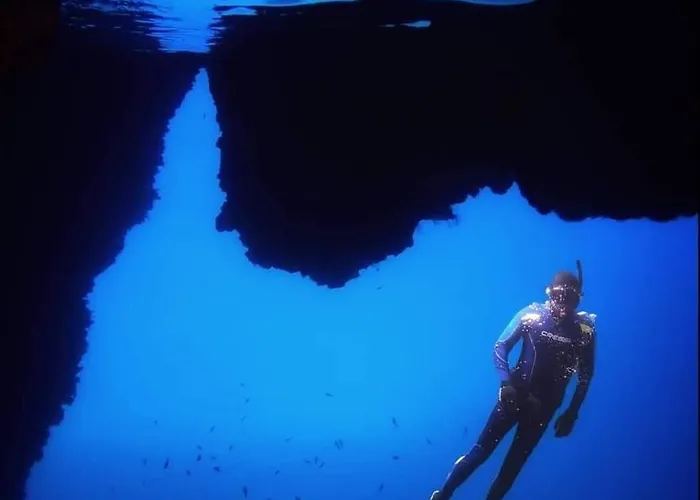 Apartment Seafront No 10 Marsalforn